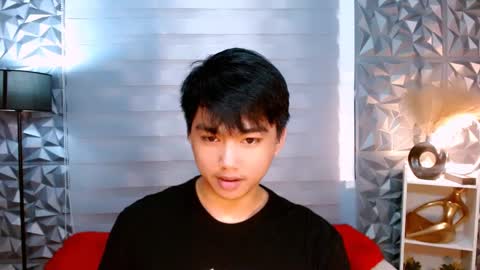 Snapshot of mister_officer chatting on December 11, 7:46 pm SAINT SACHI will make your day online show from December 11, 7:46 pm