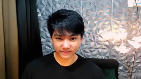 Snapshot of mister_officer chatting on December 13, 12:53 am SAINT SACHI will make your day online show from December 13, 12:53 am