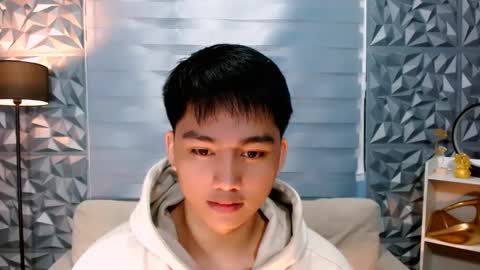 Snapshot of mister_officer chatting on December 25, 9:43 pm SAINT SACHI will make your day online show from December 25, 9:43 pm