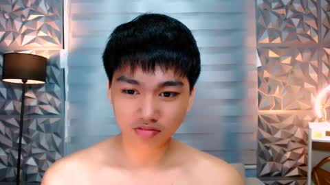 Snapshot of mister_officer chatting on January 15, 12:15 pm SAINT SACHI will make your day online show from January 15, 12:15 pm