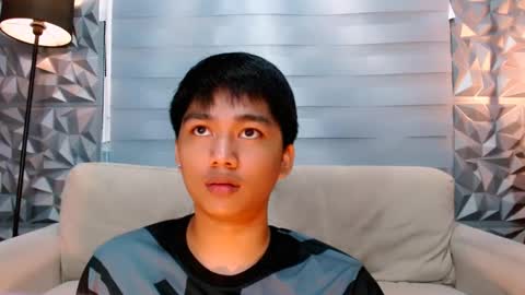 Snapshot of mister_officer chatting on January 17, 2:39 pm SAINT SACHI will make your day online show from January 17, 2:39 pm