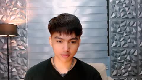 Snapshot of mister_officer chatting on February 7, 12:06 pm SAINT SACHI will make your day online show from February 7, 12:06 pm