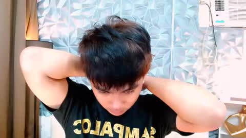 Snapshot of mister_officer chatting on February 19, 2:12 am SAINT SACHI will make your day online show from February 19, 2:12 am