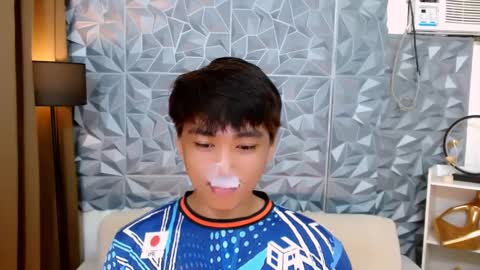 Snapshot of mister_officer chatting on March 9, 8:07 am SAINT SACHI will make your day online show from March 9, 8:07 am