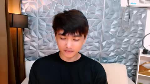 Snapshot of mister_officer chatting on March 12, 11:53 am SAINT SACHI will make your day online show from March 12, 11:53 am