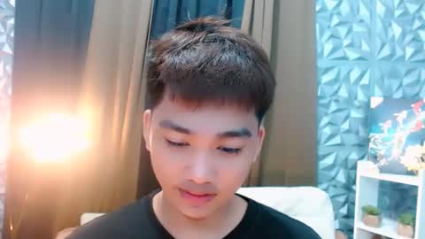 Snapshot of mister_officer chatting on September 14, 11:59 pm SAINT SACHI will make your day online show from September 14, 11:59 pm