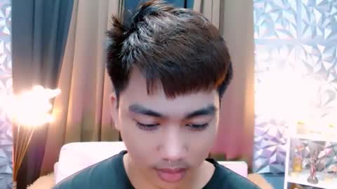 Snapshot of mister_officer chatting on September 24, 4:27 am SAINT SACHI will make your day online show from September 24, 4:27 am