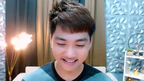 Snapshot of mister_officer chatting on September 27, 8:47 pm SAINT SACHI will make your day online show from September 27, 8:47 pm