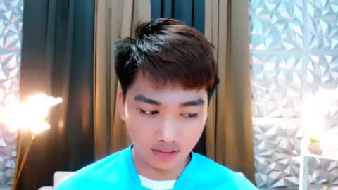 Snapshot of mister_officer chatting on October 4, 8:34 am SAINT SACHI will make your day online show from October 4, 8:34 am