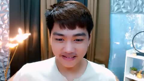 Snapshot of mister_officer chatting on October 9, 1:42 pm SAINT SACHI will make your day online show from October 9, 1:42 pm