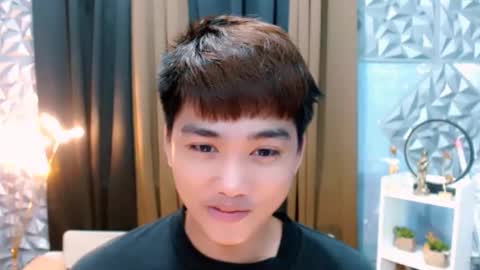 Snapshot of mister_officer chatting on October 12, 5:56 pm SAINT SACHI will make your day online show from October 12, 5:56 pm