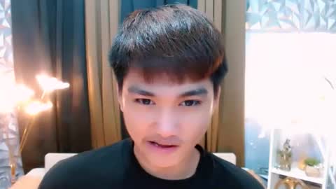 Snapshot of mister_officer chatting on October 14, 7:03 pm SAINT SACHI will make your day online show from October 14, 7:03 pm