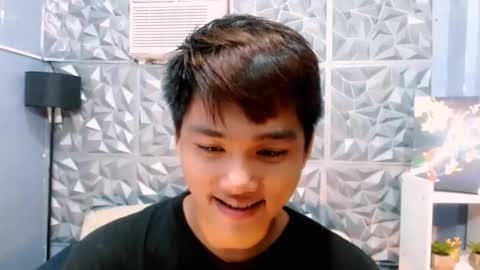 Snapshot of mister_officer chatting on October 26, 8:26 pm SAINT SACHI will make your day online show from October 26, 8:26 pm