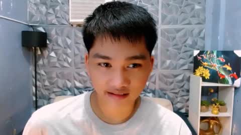 Snapshot of mister_officer chatting on November 9, 12:03 pm SAINT SACHI will make your day online show from November 9, 12:03 pm