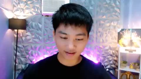 Snapshot of mister_officer chatting on November 26, 10:00 pm SAINT SACHI will make your day online show from November 26, 10:00 pm