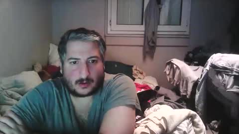 Snapshot of misterbelled chatting on September 14, 1:16 am misterbelled online show from September 14, 1:16 am