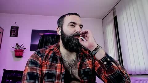 Snapshot of misterlov3r chatting on February 4, 11:16 am misterlov3r online show from February 4, 11:16 am