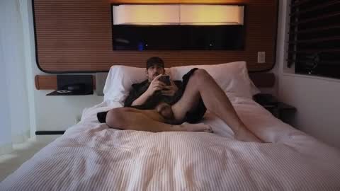 Snapshot of mistermikey24 chatting on January 18, 9:24 pm Mikey Jerkoff online show from January 18, 9:24 pm