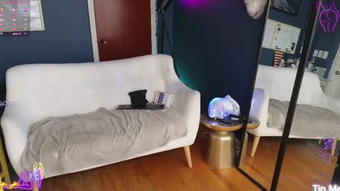 Snapshot of mistermikey24 chatting on January 26, 3:36 pm Mikey Jerkoff online show from January 26, 3:36 pm