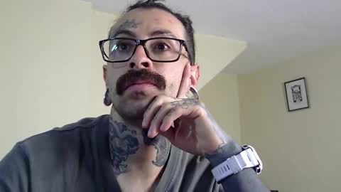 misternocturne online show from November 25, 3:56 pm