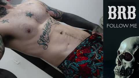 Snapshot of misternocturne chatting on January 18, 3:38 pm misternocturne online show from January 18, 3:38 pm