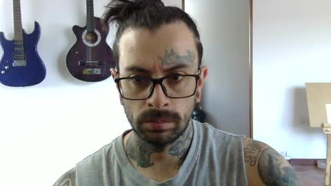 misternocturne online show from April 3, 2:59 pm