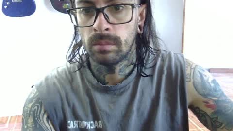 misternocturne online show from April 4, 3:31 pm