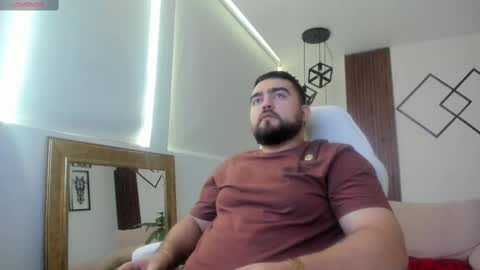 Snapshot of misterslapalot_96 chatting on October 2, 8:38 pm misterslapalot_96 online show from October 2, 8:38 pm