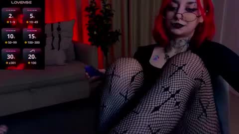 Snapshot of mistress__marcelline chatting on July 14, 2:05 am Marcelline online show from July 14, 2:05 am