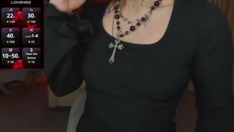 Snapshot of mistress__marcelline chatting on July 17, 2:07 am Marcelline online show from July 17, 2:07 am
