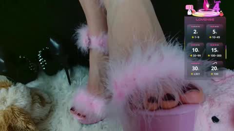 mistress_angelina777 online show from October 4, 9:35 pm