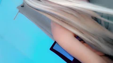 mistress kim18 online show from November 30, 3:05 pm