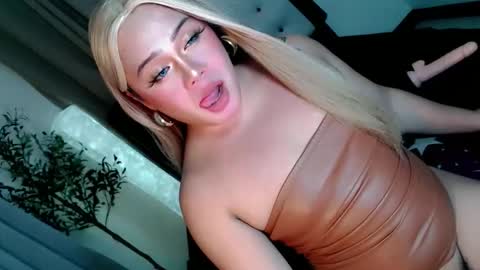 mistress_marta69 online show from November 10, 12:04 pm