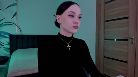Mistress Mia online show from October 5, 10:40 pm
