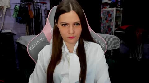 Dirty Priest and Ivi online show from January 20, 6:10 pm