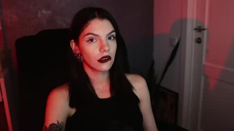 Miss Rochelle online show from December 1, 4:40 pm