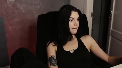 Miss Rochelle online show from March 1, 10:42 pm