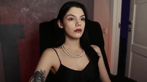 Miss Rochelle online show from March 2, 10:05 pm