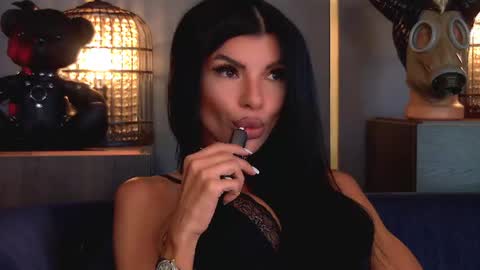 Elenia online show from July 22, 12:08 pm