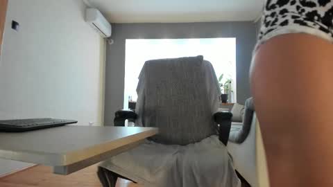 MitressEllie--Your Bratty Miss online show from September 18, 12:07 pm