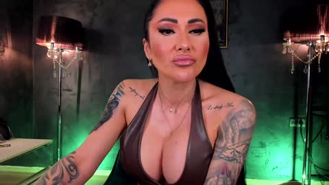 mistresskennya online show from January 25, 11:11 pm