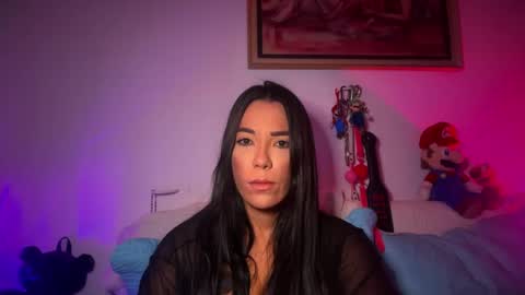 Snapshot of mistresslavinia_ chatting on December 16, 7:08 pm only mistresslavinia oficial online show from December 16, 7:08 pm