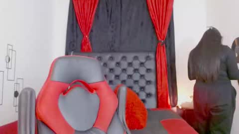 Mistresslombana online show from September 13, 4:23 am