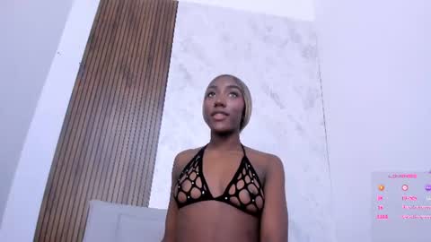 Snapshot of mistt_miaa chatting on July 21, 7:16 pm mistt_miaa online show from July 21, 7:16 pm