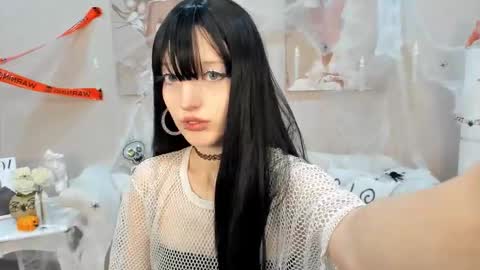 Misty online show from November 1, 6:21 pm