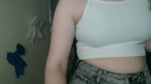 Aria online show from February 19, 8:10 am