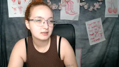 Snapshot of mistyrosee chatting on June 13, 11:08 am Aria online show from June 13, 11:08 am