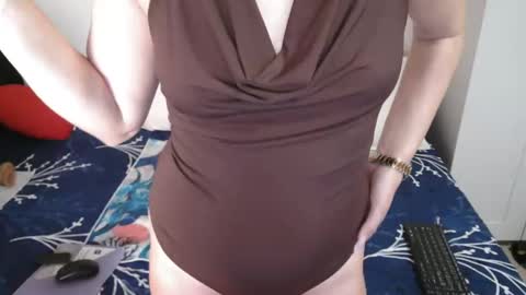 MISXY500310 online show from February 22, 3:10 pm