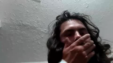 wassi2kezzy online show from May 10, 7:46 am