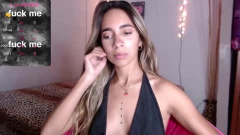 mitchwilson1 online show from October 15, 12:33 am